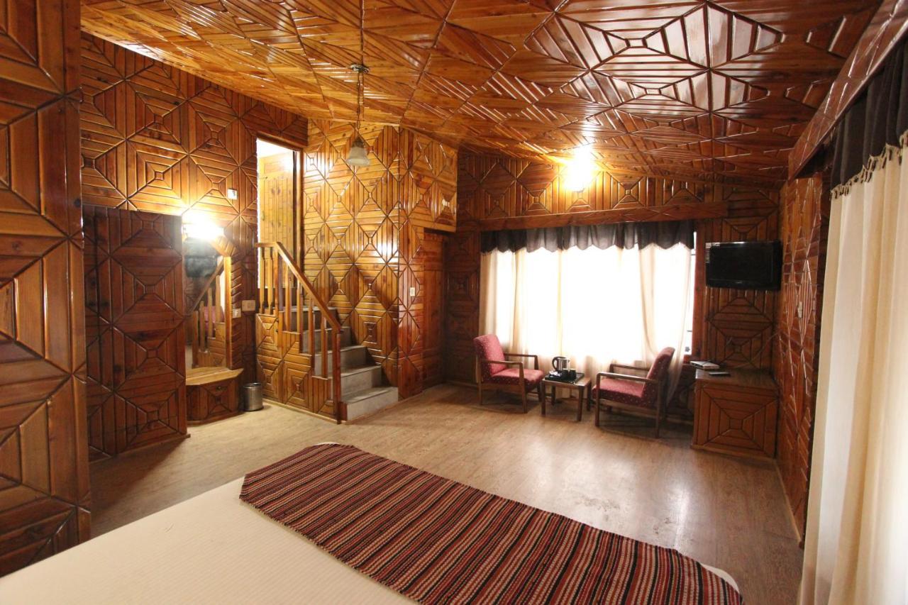 Himkund Cottages Manali Buitenkant foto