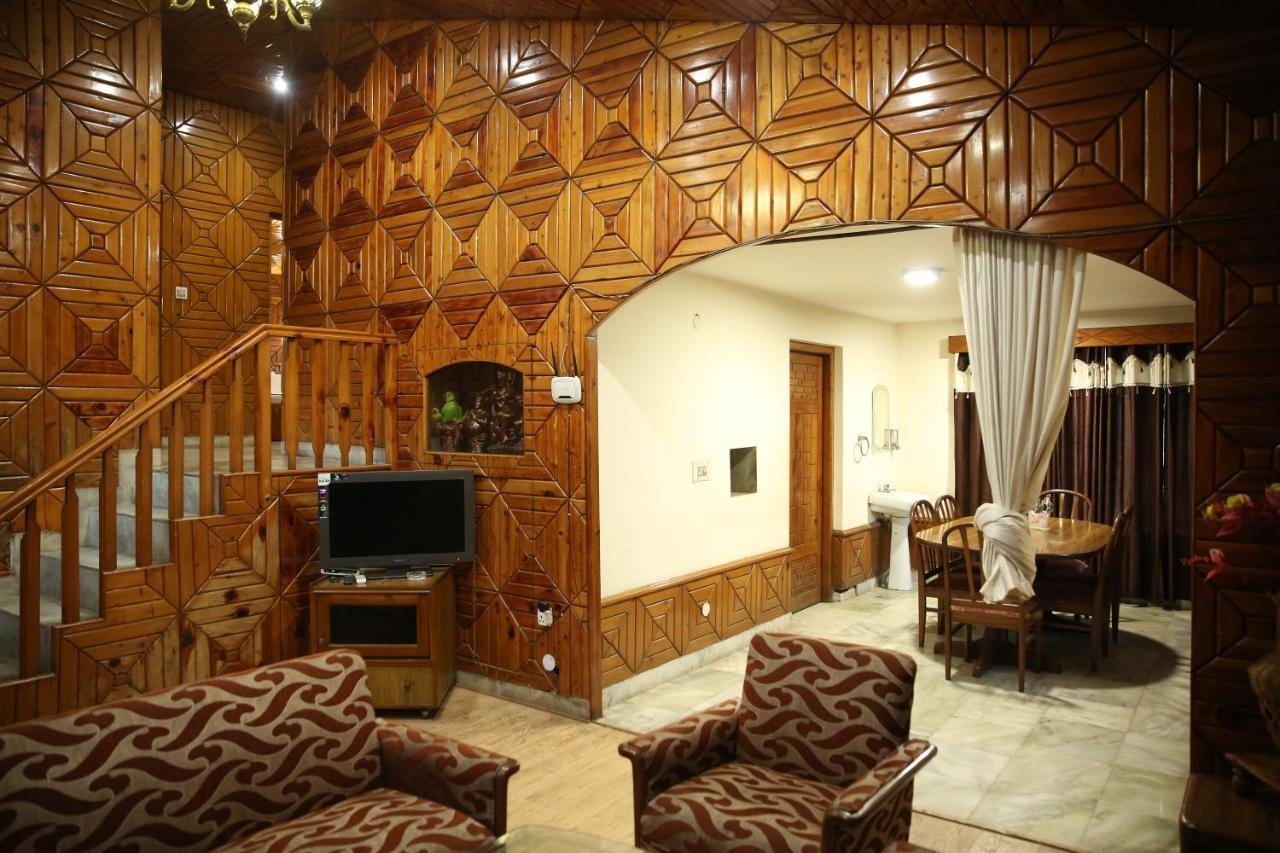 Himkund Cottages Manali Buitenkant foto
