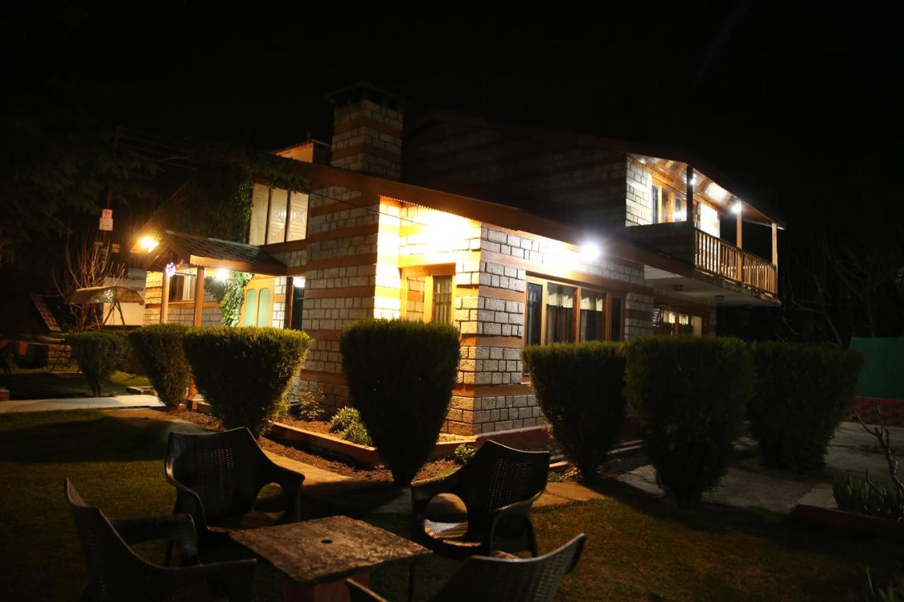 Himkund Cottages Manali Buitenkant foto